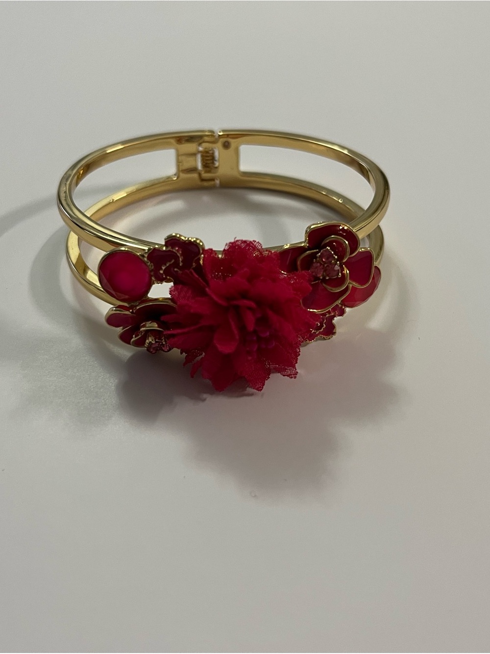 Talbots Hot Pink Floral Bib Necklace with Matching Earrings & Gold Bracelet - Picture 7 of 14